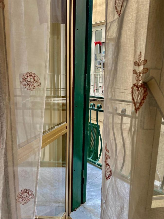 Blessingnarrowstreet95 Lägenhet Neapel Exteriör bild